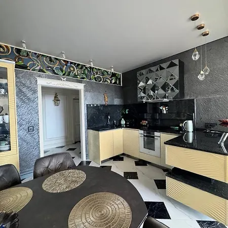 Golfstream Luxury 120m *