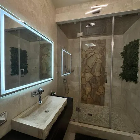Golfstream Luxury 120m *